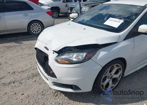 2014 Ford Focus St from USA, damaged, VIN 1FADP3L9XEL338753